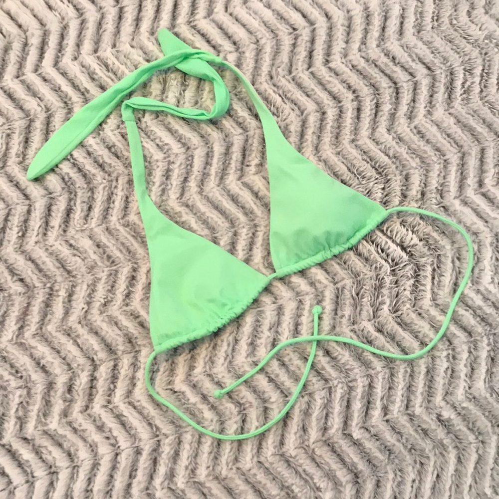 Halter bikini top
